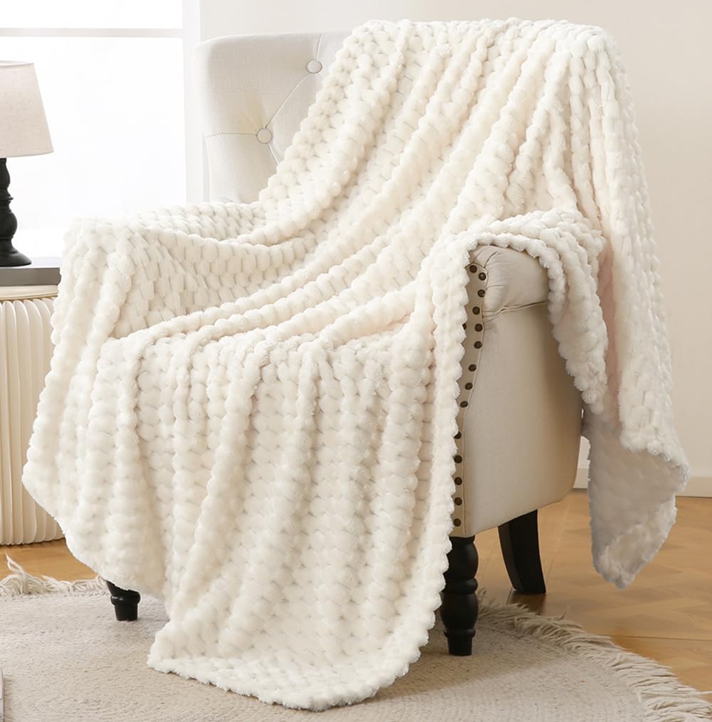 Bnuitland Light Yellow Flannel Throw Blanket (50X40 inches), 300 GSM Fleece Cozy Warm Soft Lightweight Bed Sofa Blanket for Babys and Pets, Suitable for All Seasons