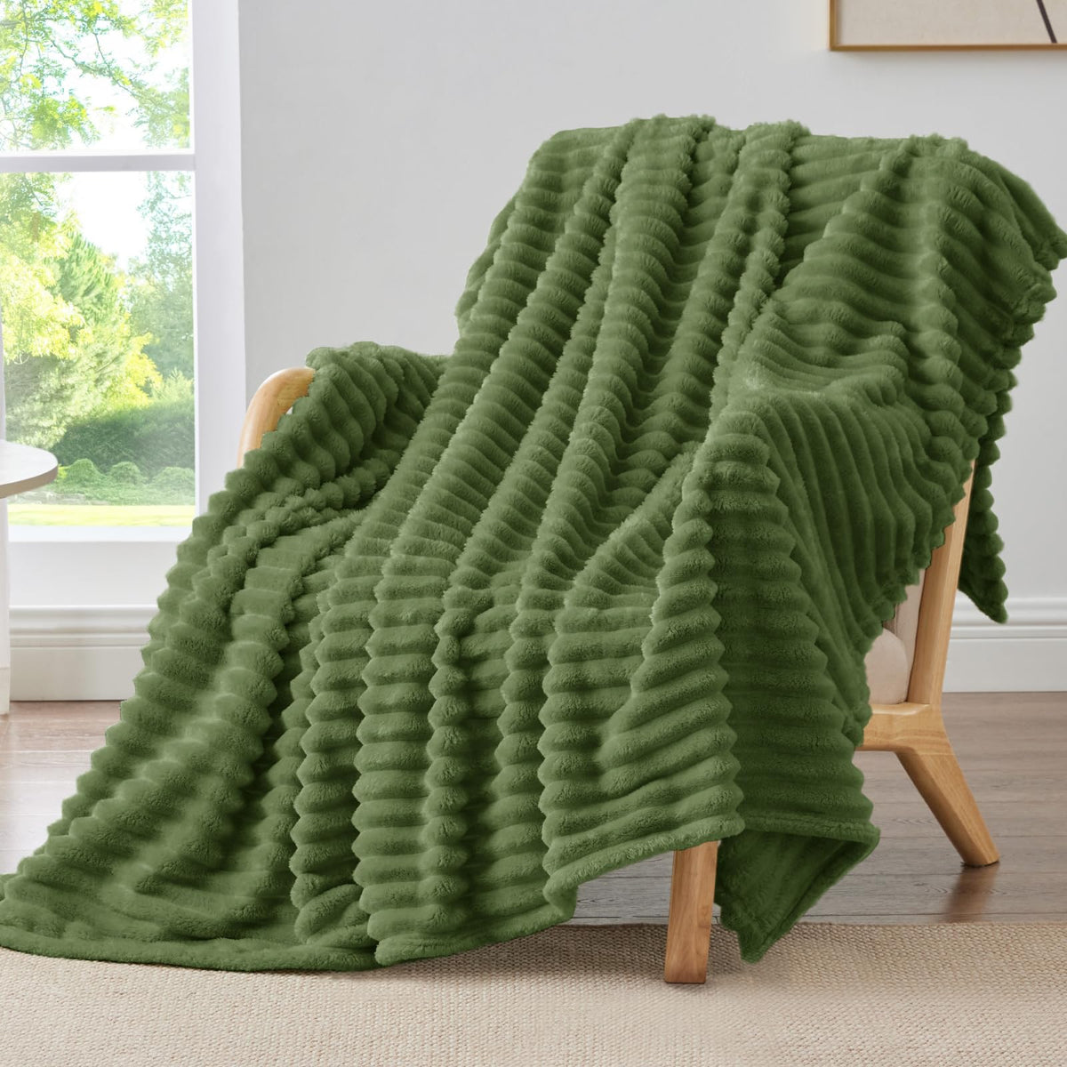 BEDELITE Ribbed Fleece Throw Blanket for Couch, Cream, 50"x60"