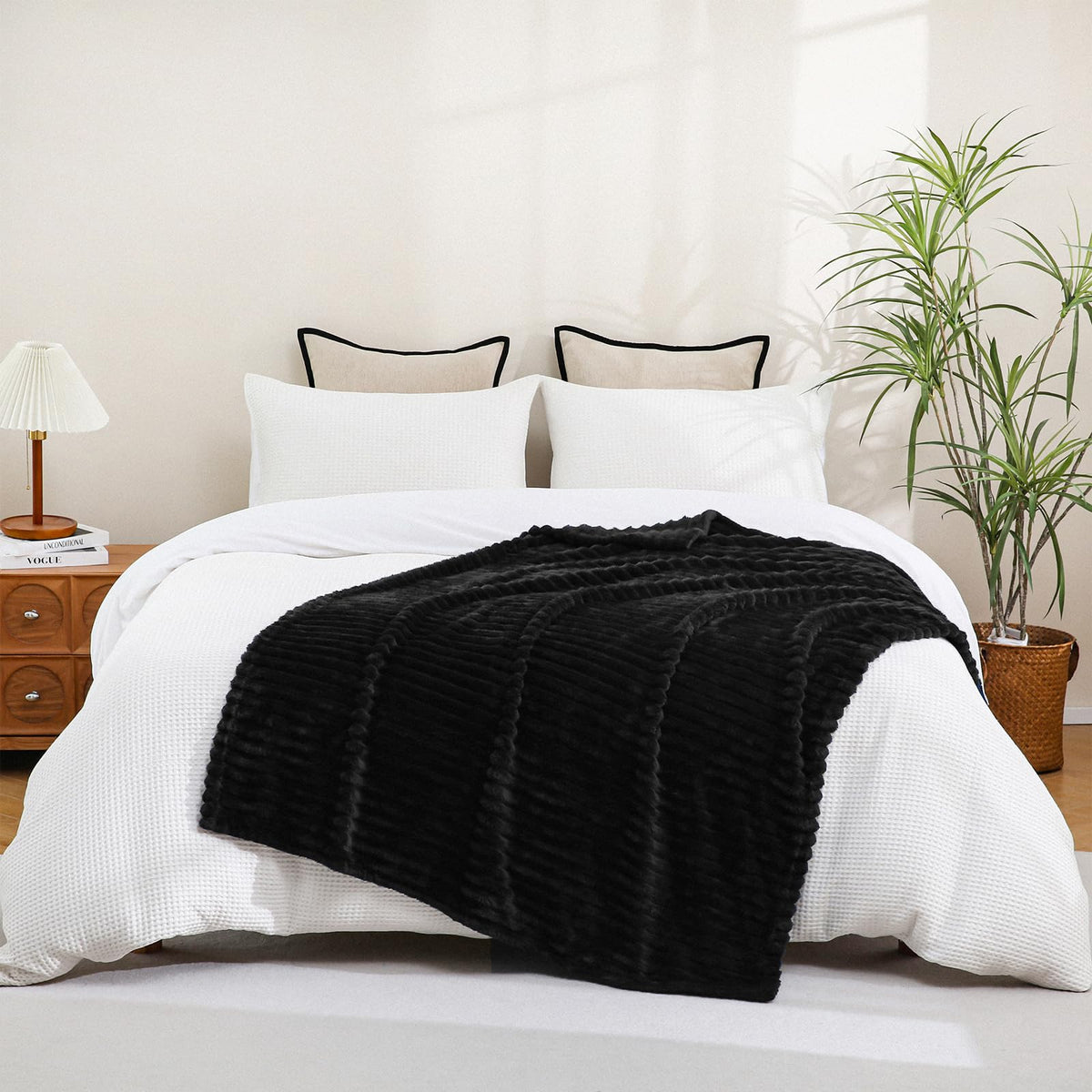 Sage Green Fleece Throw Blanket 50”×60” for Couch Sofa Livingroom