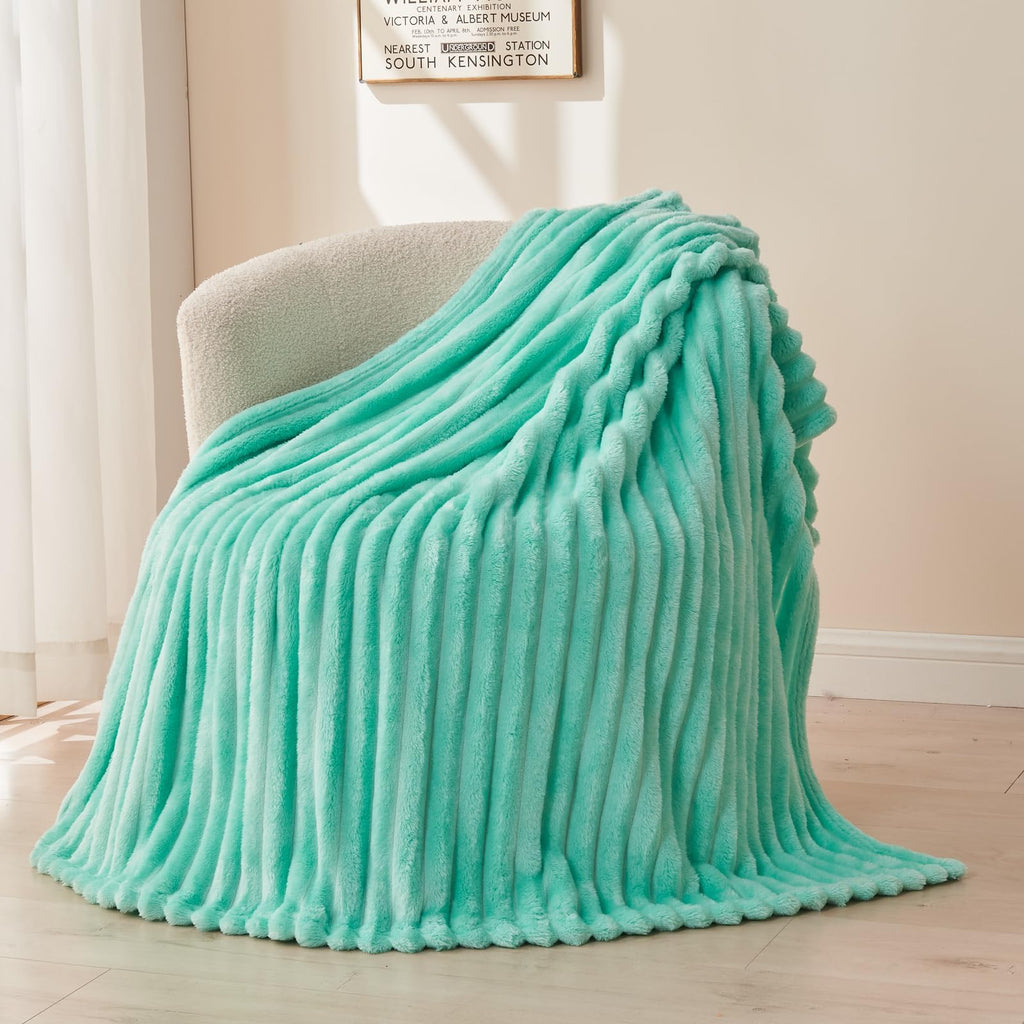 NEWCOSPLAY Fleece Ribbed Cozy Throw Blanket for Couch, Pink, 50"x60"