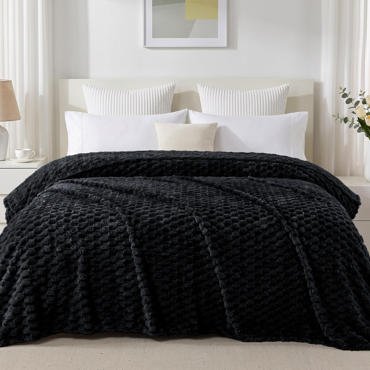 Exclusivo Mezcla Large 3D Fleece Throw Blanket for Couch, Ivory