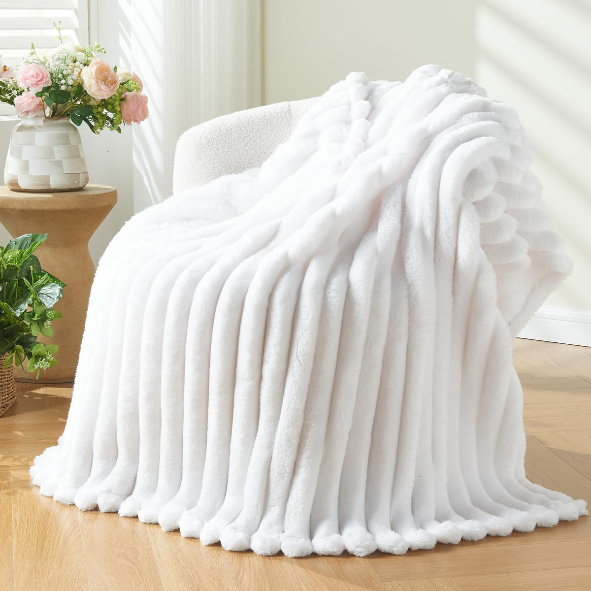 NEWCOSPLAY Fleece Ribbed Cozy Throw Blanket for Couch, Pink, 50"x60"