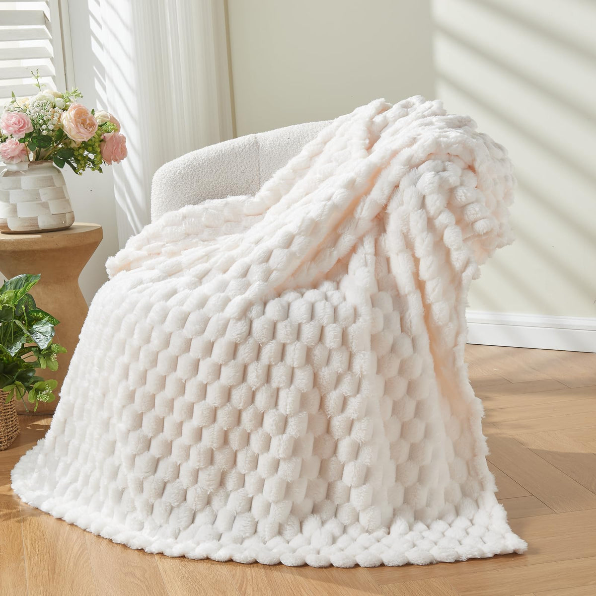 NEWCOSPLAY Fleece Ribbed Cozy Throw Blanket for Couch, Pink, 50"x60"