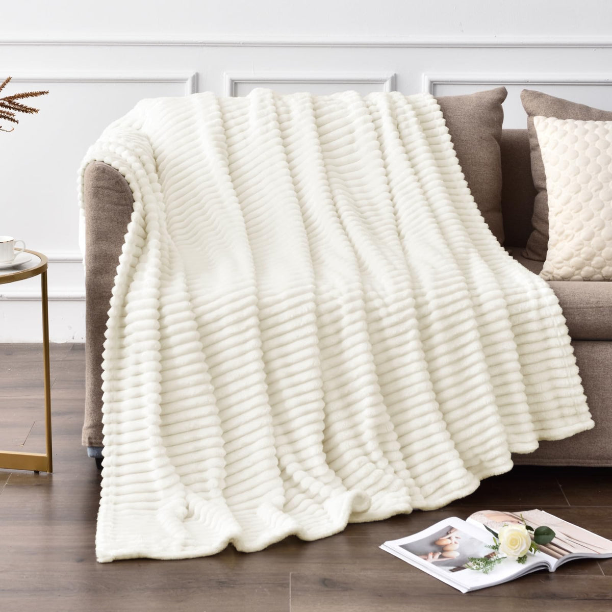 BEDELITE 3D Ribbed Jacquard Pink Fleece Throw Blanket for Couch, 50x60 Inch