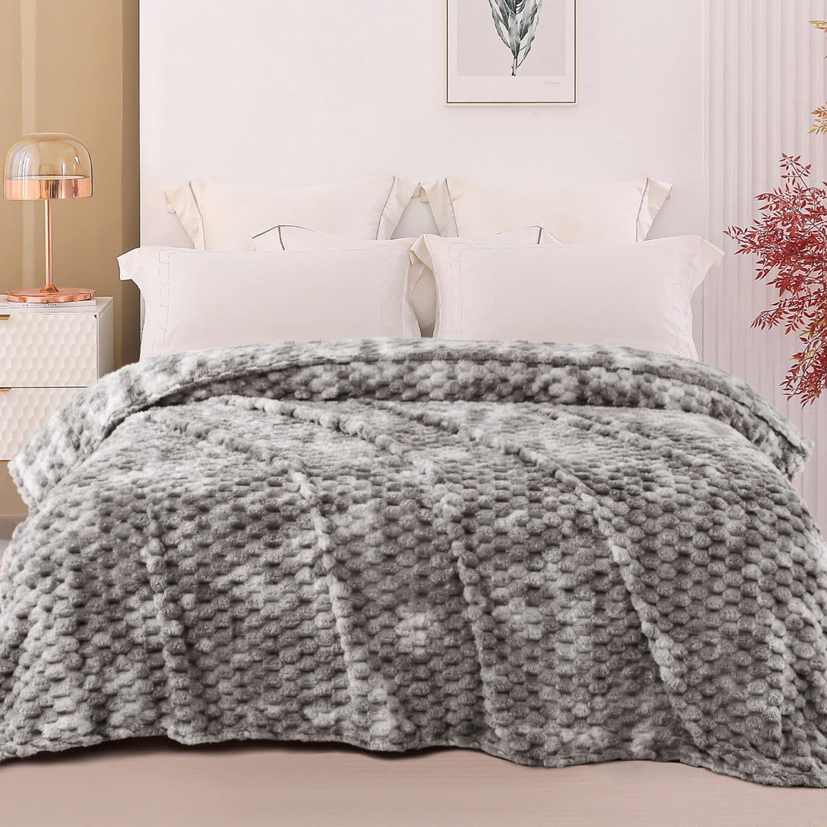 Exclusivo Mezcla Large 3D Fleece Throw Blanket for Couch, Ivory