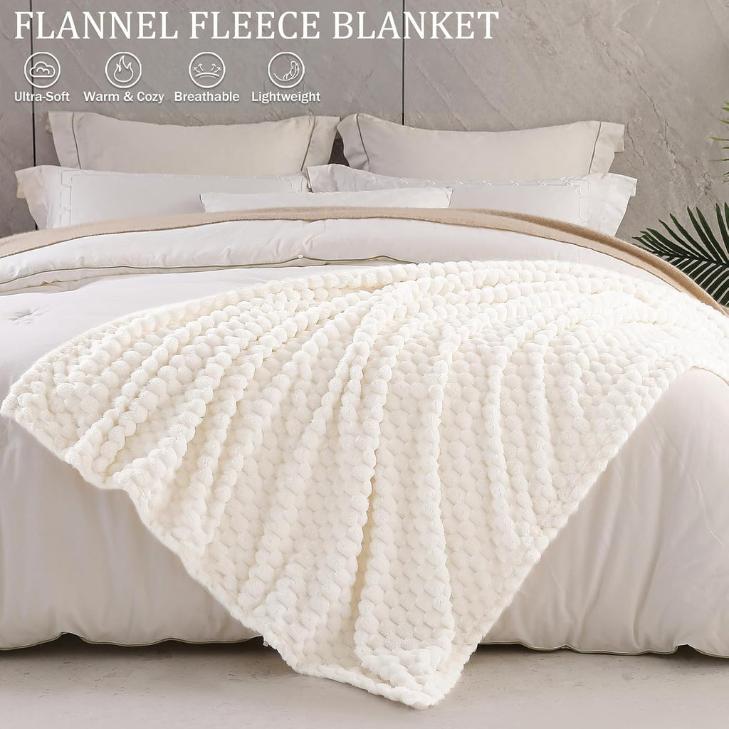Exclusivo Mezcla Large 3D Fleece Throw Blanket for Couch, Ivory