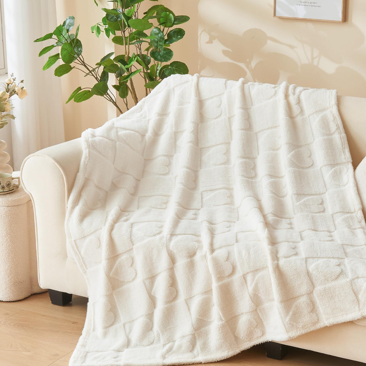 NEWCOSPLAY 3D Checkered Flannel Throw Blanket, Ivory Checkered, 50"x70"