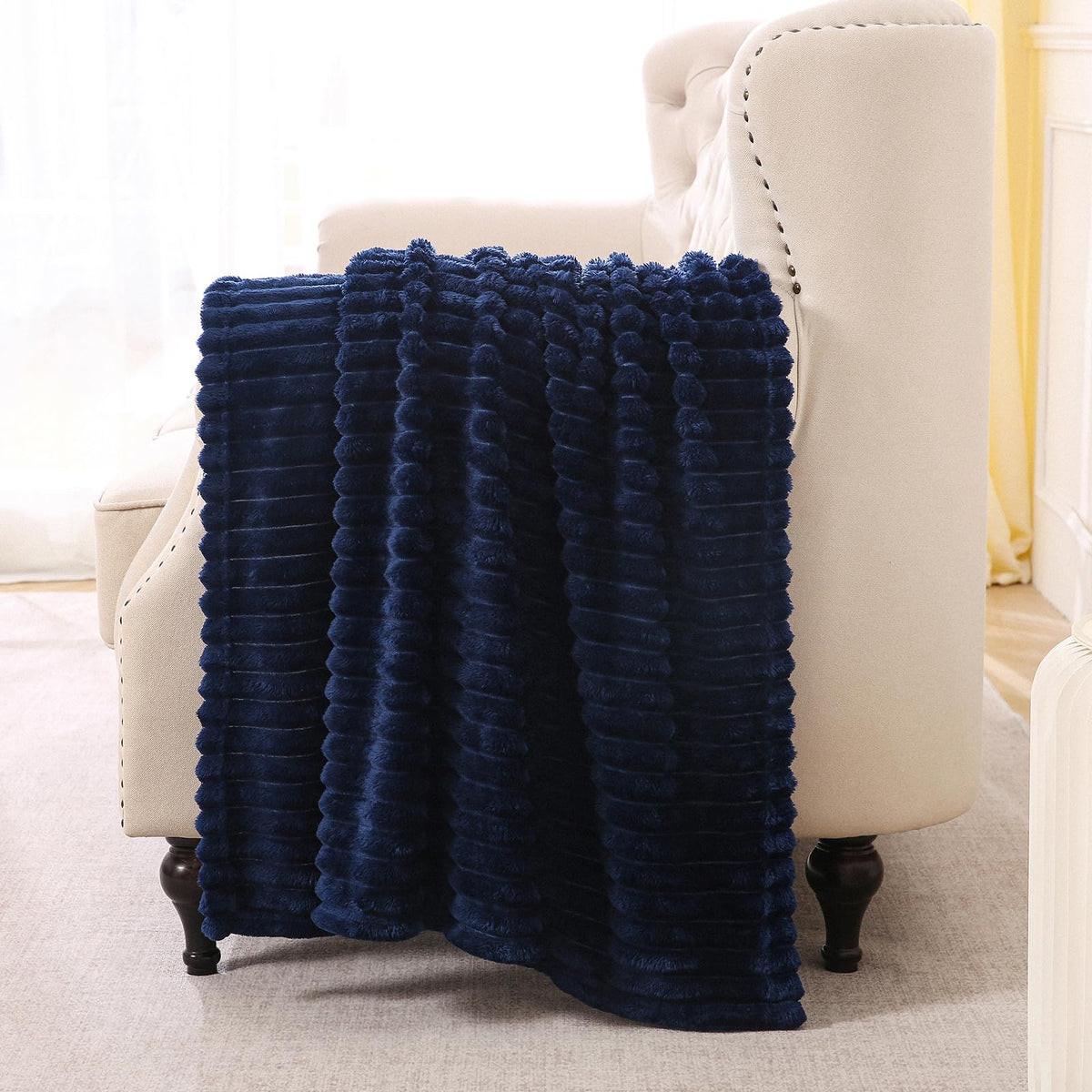 Sage Green Fleece Throw Blanket 50”×60” for Couch Sofa Livingroom
