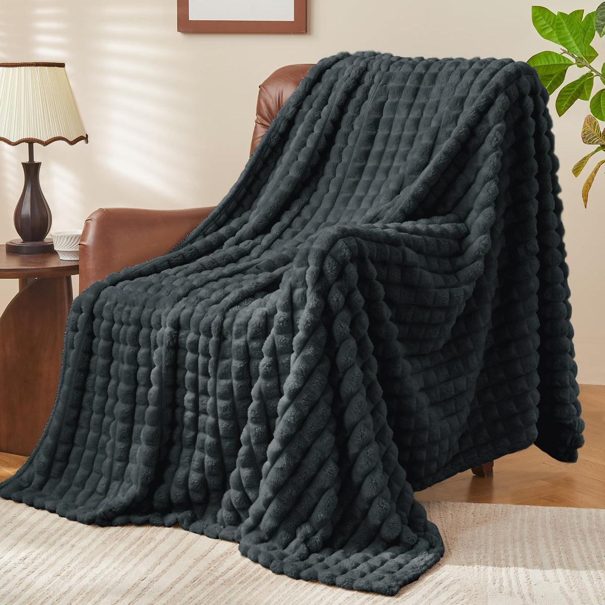 BEDELITE Buffalo Plaid Flannel Fleece Throw Blanket for Couch