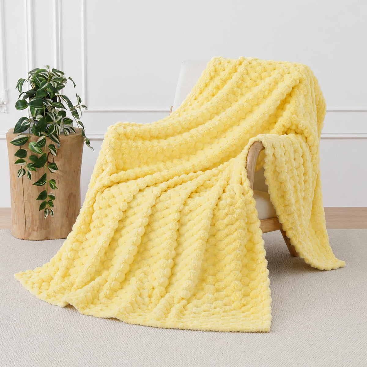 Light Blue Fleece Throw Blanket 50"×60" for Couch Sofa Bed