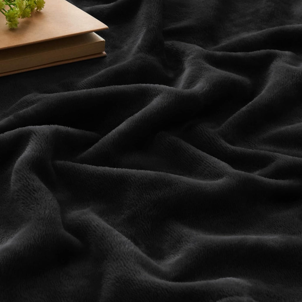 BEDELITE Fleece Blanket Soft Plush Throw for Couch Black 50"x60"