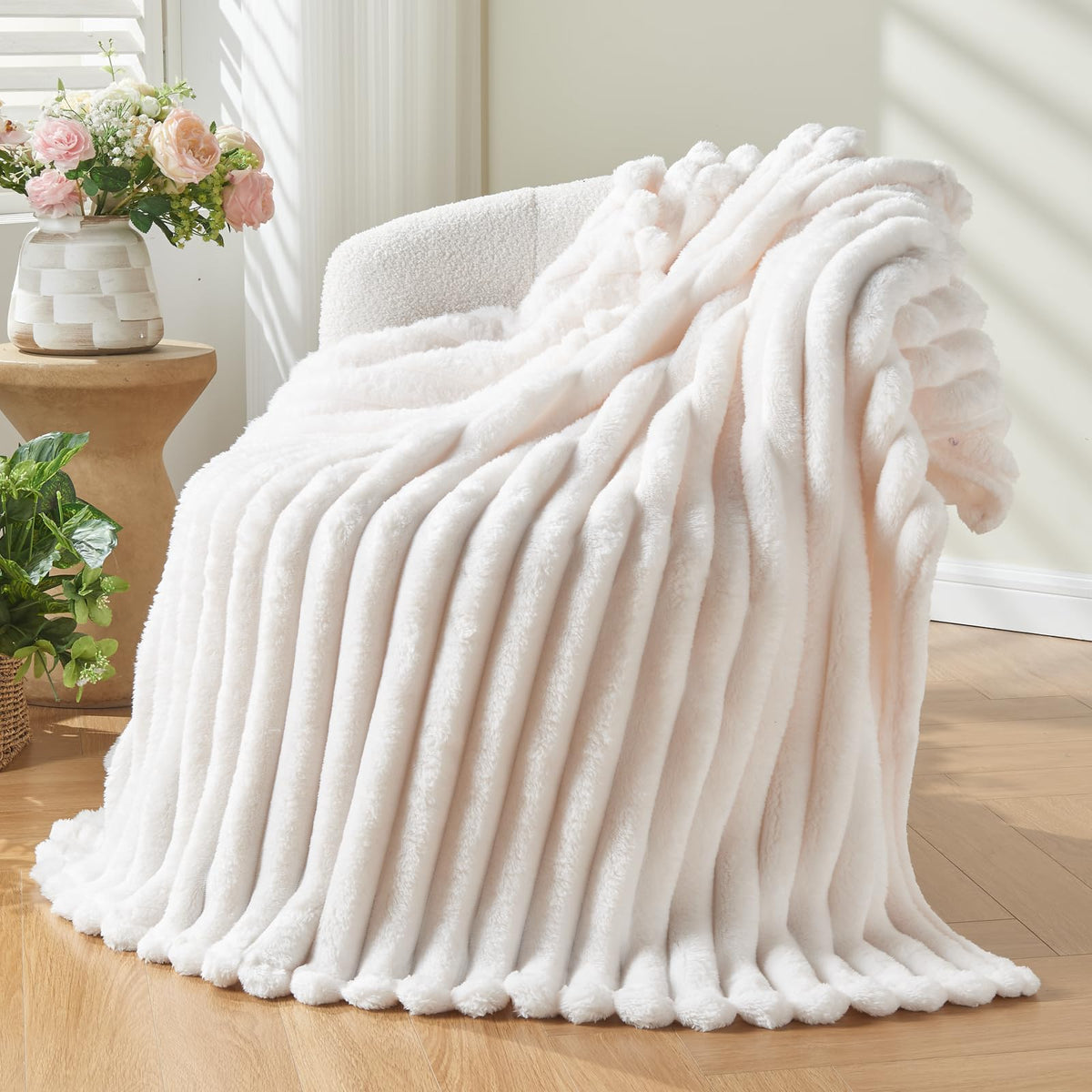 NEWCOSPLAY Fleece Ribbed Cozy Throw Blanket for Couch, Pink, 50"x60"