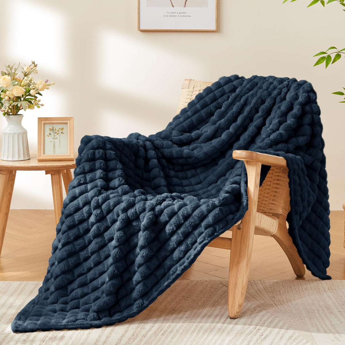 BEDELITE Buffalo Plaid Flannel Fleece Throw Blanket for Couch