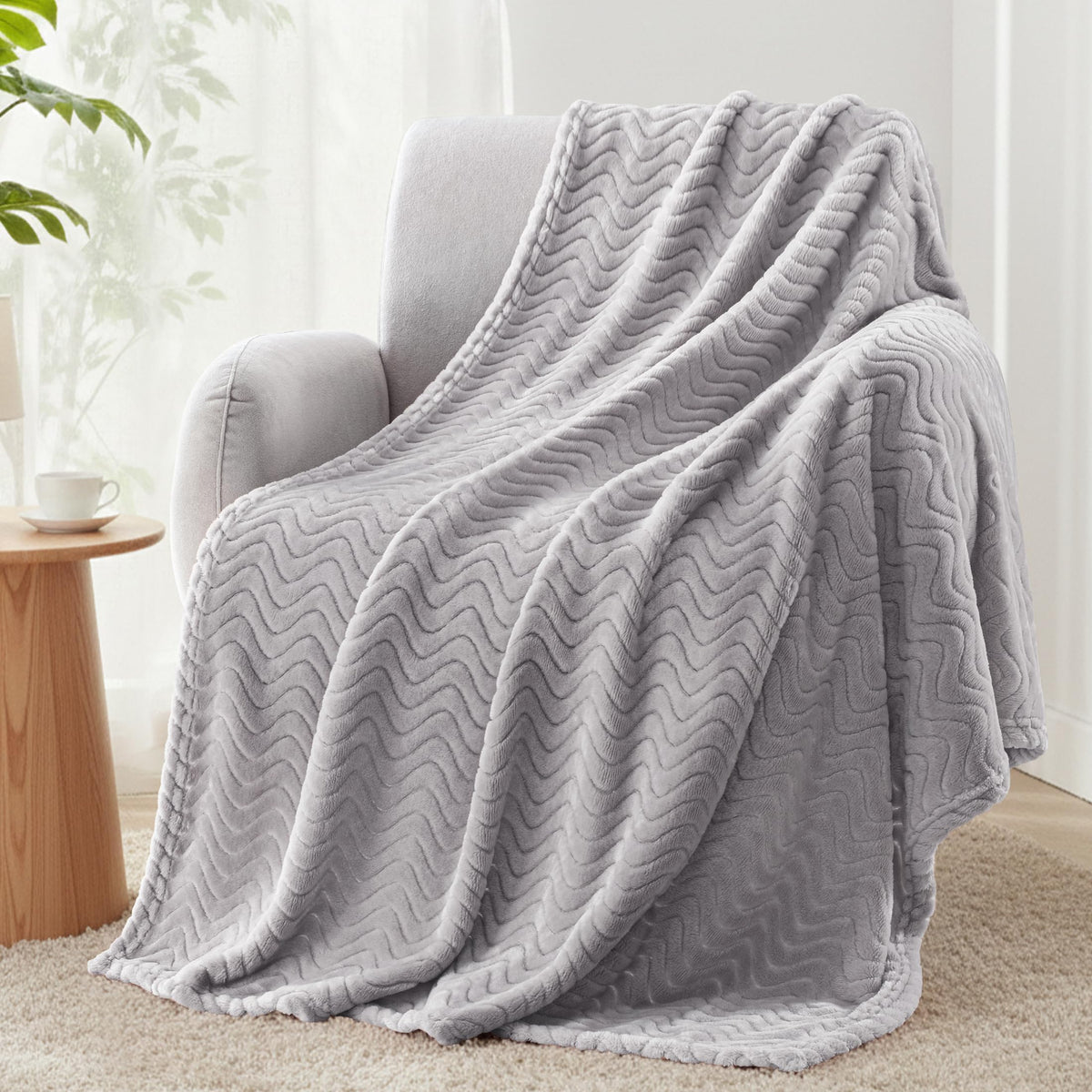 Exclusivo Mezcla Large Fleece Throw Blanket for Couch, Sofa, Celadon