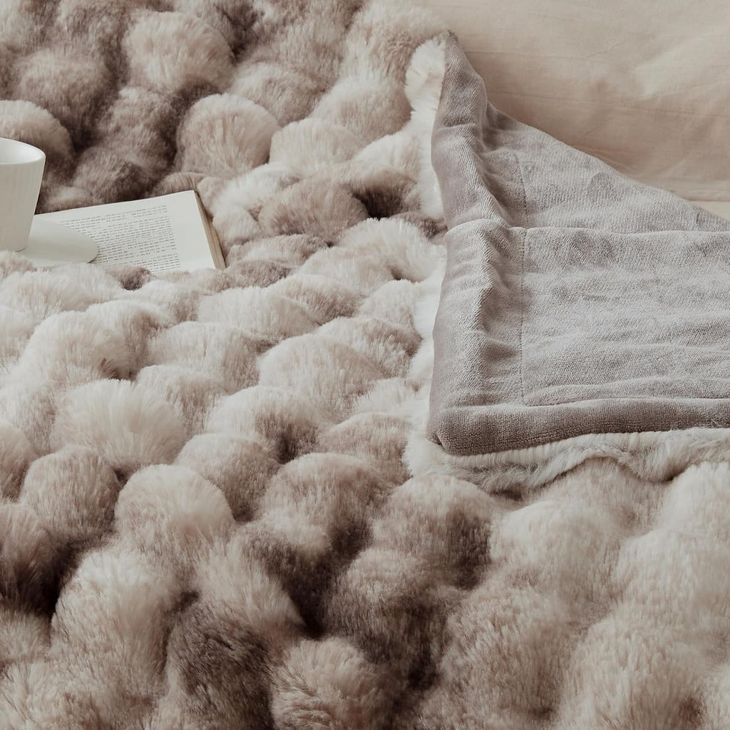 COOVA Soft Bubble Faux Fur Throw Blanket, 50"x60", Tie-dye Brown