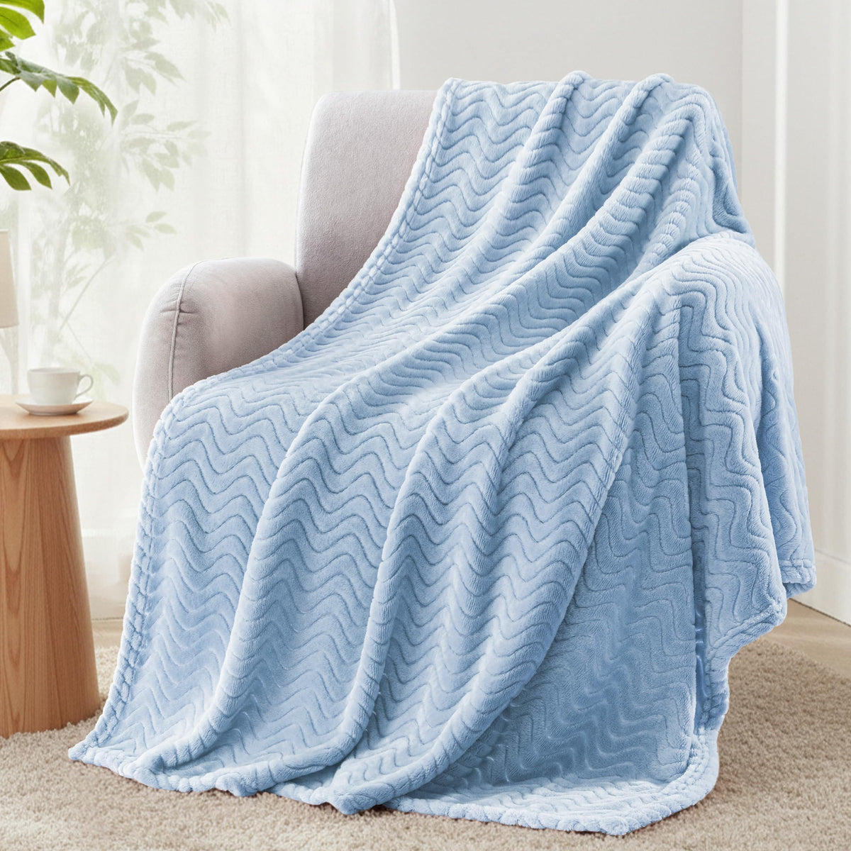 Exclusivo Mezcla Large Fleece Throw Blanket for Couch, Sofa, Celadon