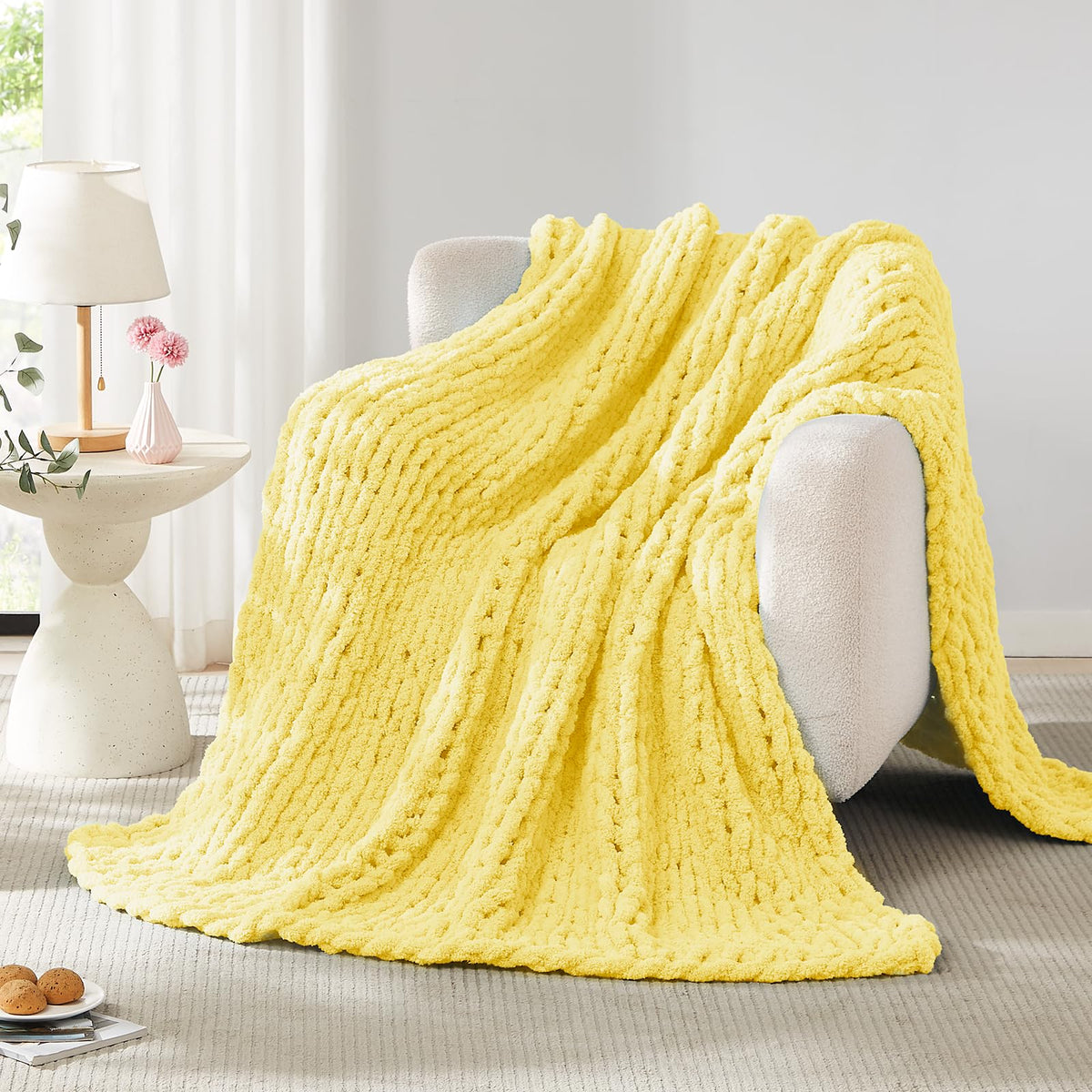 L'AGRATY Chunky Knit Throw Blanket for Couch, 50'' x 60'' Knit Throw, Ivory