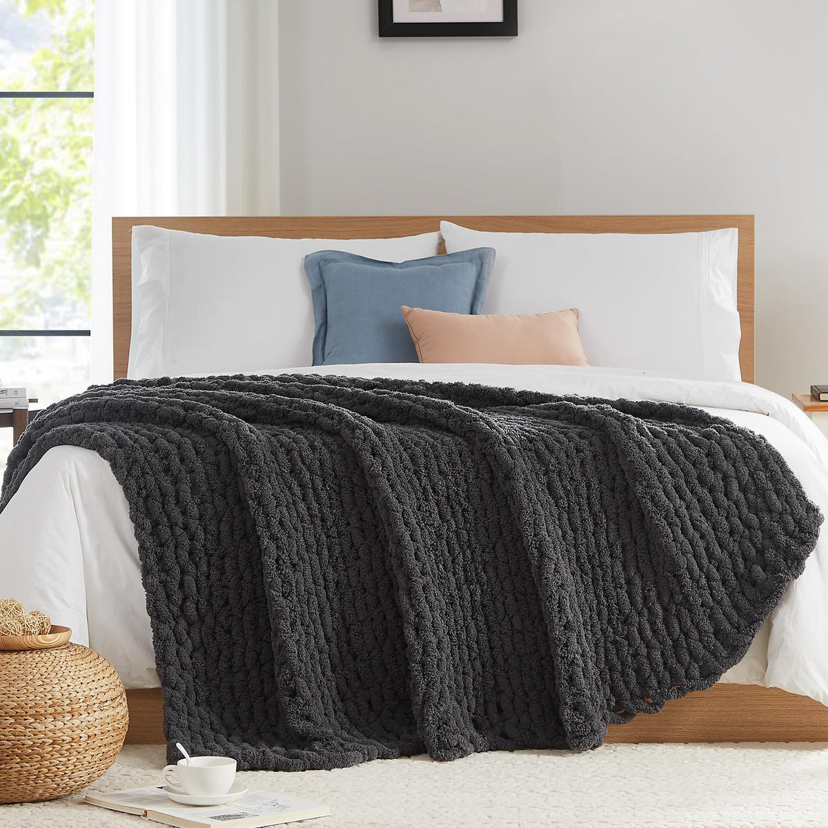 L'AGRATY Chunky Knit Throw Blanket for Couch, 50'' x 60'' Knit Throw, Ivory