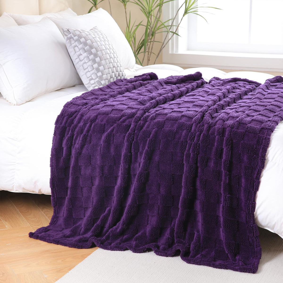 Deep Purple Fleece Throw Blanket 50”×60”Checkered Design for Couch