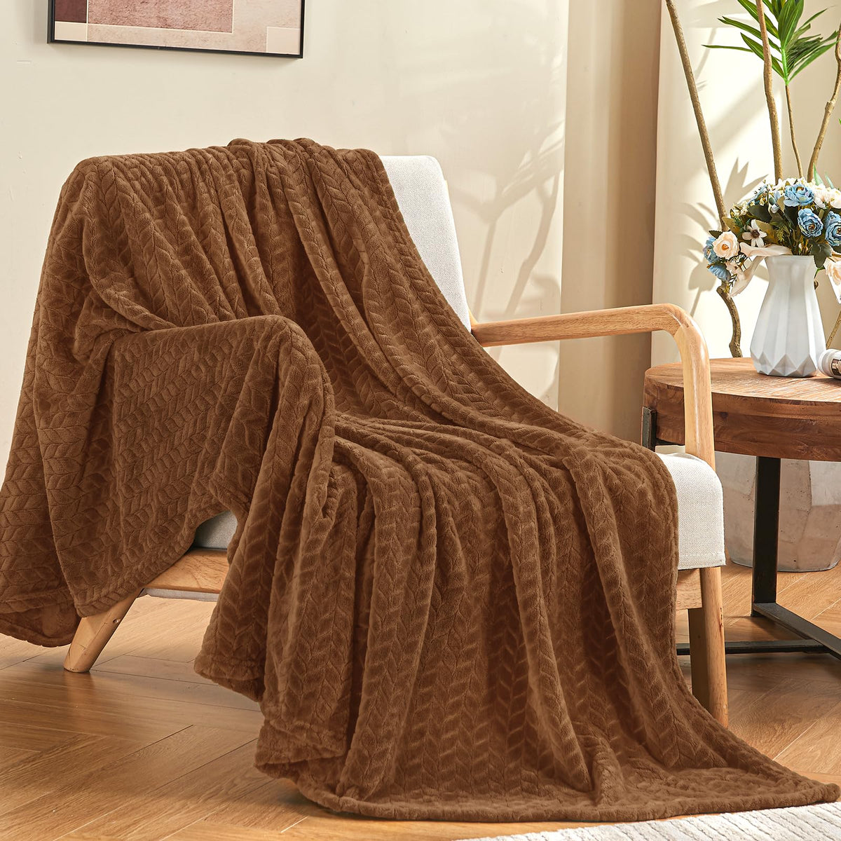 Inhand Fleece Throw Blanket, Super Soft Flannel Cozy for Adults, Washable Lightweight for Couch, Sofa, Bed, Office, Warm Plush for All Season, Green, 50"×60"