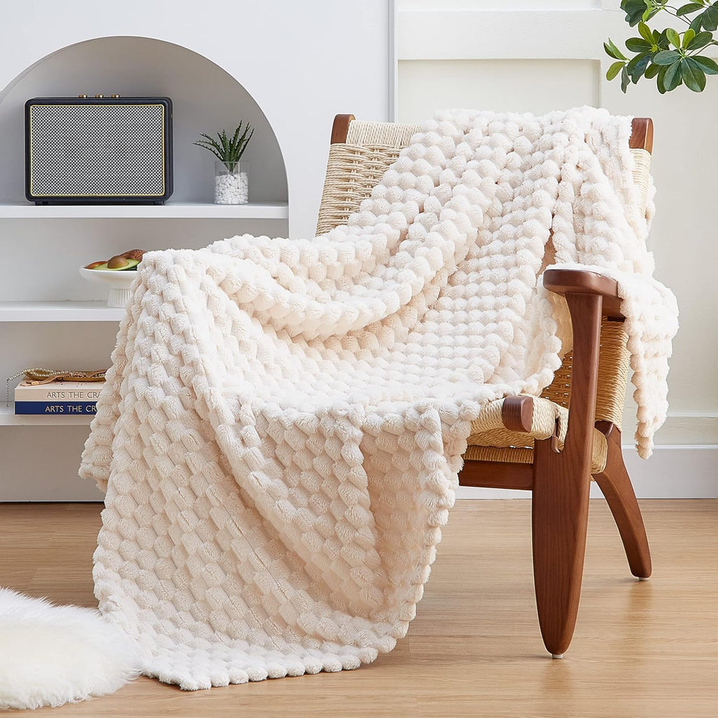 EXQ Home Turtle Shell Throw Blanket Beige for Couch Gentle Soft Fleece