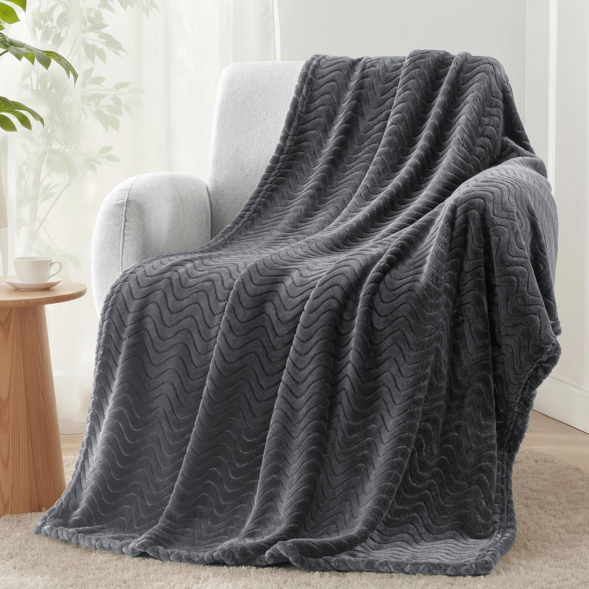 Exclusivo Mezcla Large Fleece Throw Blanket for Couch, Sofa, Celadon