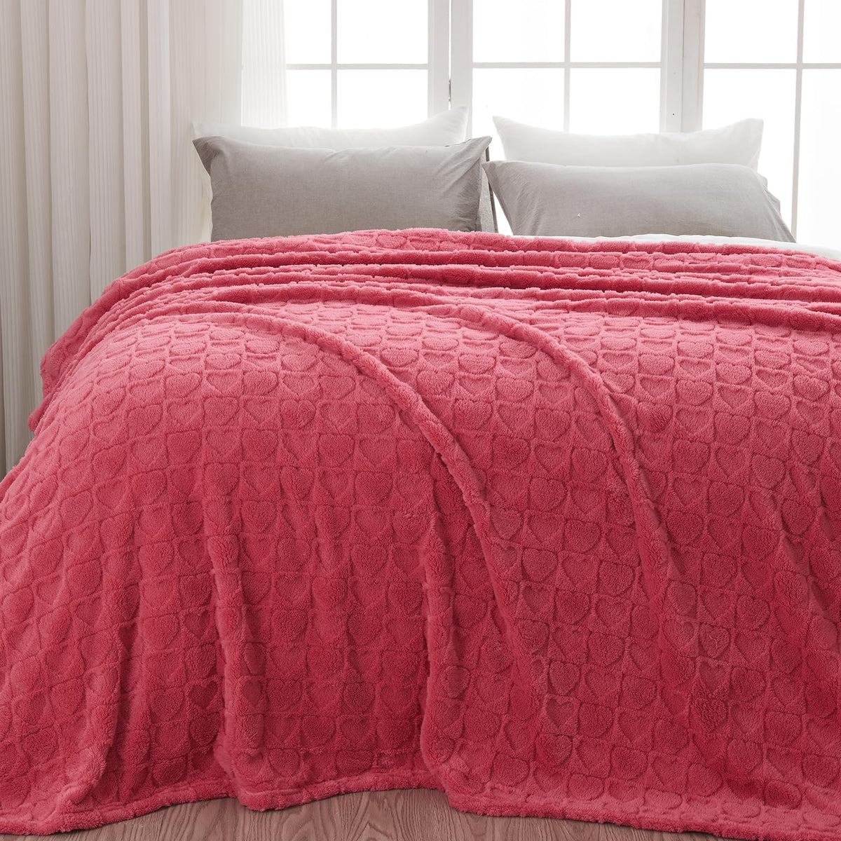 NEWCOSPLAY 3D Checkered Flannel Throw Blanket, Ivory Checkered, 50"x70"