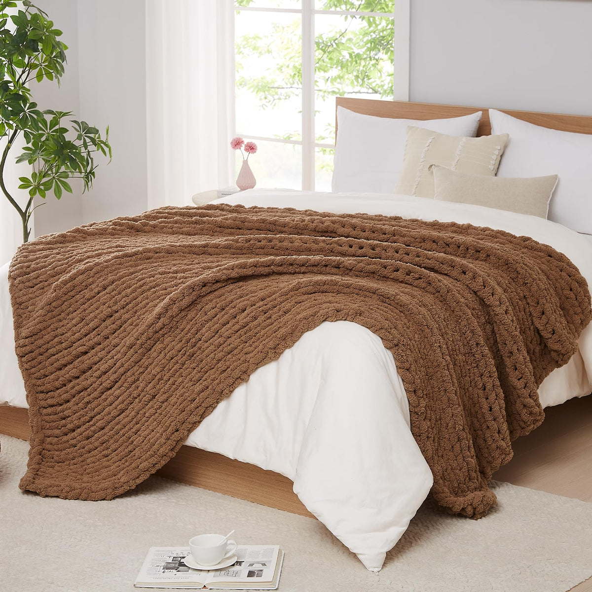 L'AGRATY Chunky Knit Throw Blanket for Couch, 50'' x 60'' Knit Throw, Ivory