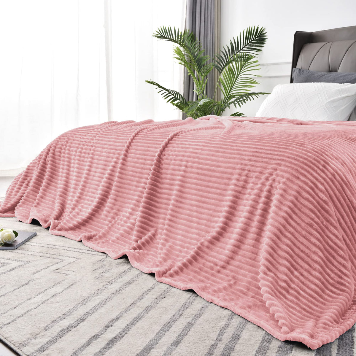 BEDELITE 3D Ribbed Jacquard Pink Fleece Throw Blanket for Couch, 50x60 Inch