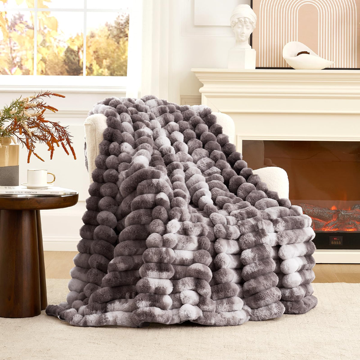 Cozy Bliss Faux Fur Throw Blanket for Couch, Cozy Warm Plush Striped Blanket for Sofa Bedroom Living Room, 50 * 60 Inches Black