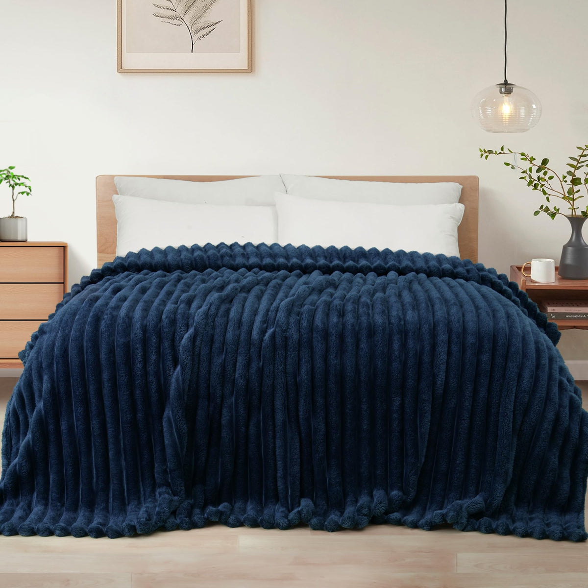 Exclusivo Mezcla Striped Fleece Throw Blanket for Couch, Sofa, Bed, 50"x60"