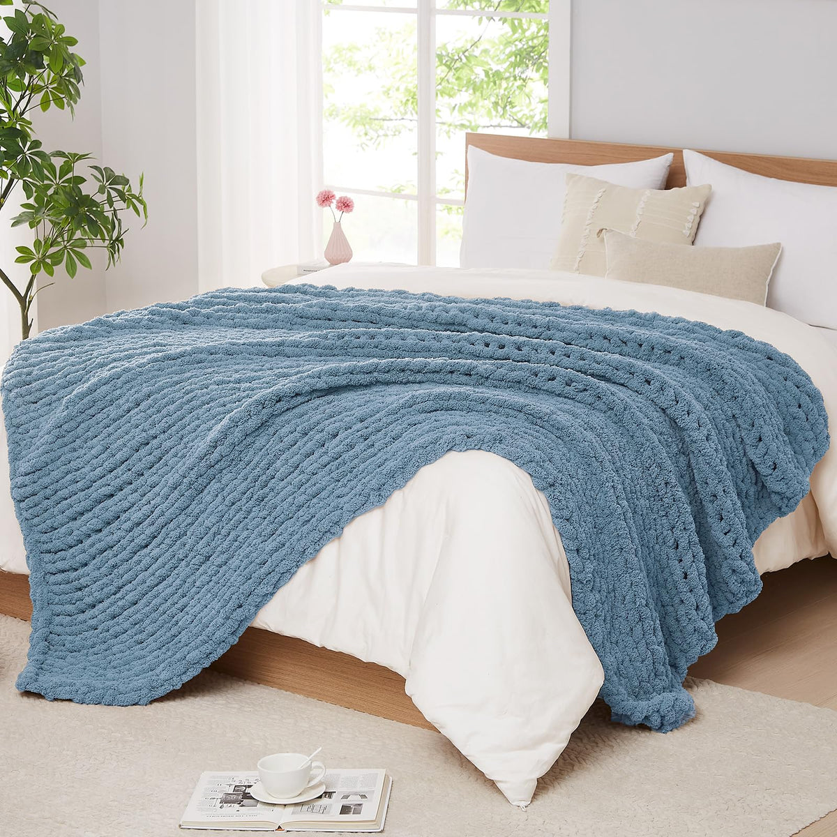 L'AGRATY Chunky Knit Throw Blanket for Couch, 50'' x 60'' Knit Throw, Ivory