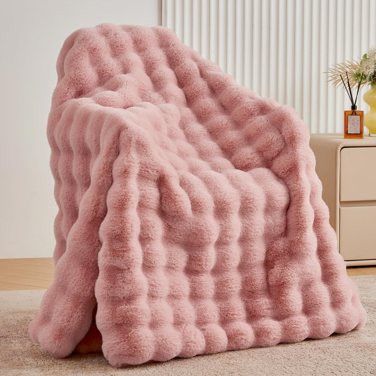 BENVWE Faux Fur Throw Blanket for Couch - Cozy Plush Fluffy Soft Thick Bubble Blanket for Living Room Home Decor - Mothers Day Birthday Gifts for Women, Cream White, 51" x 63"