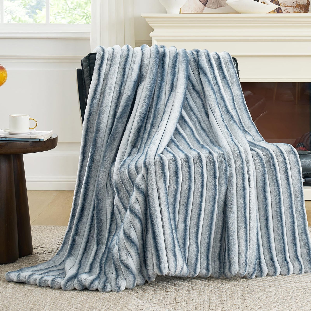 Cozy Bliss Faux Fur Throw Blanket for Couch, Cozy Warm Plush Striped Blanket for Sofa Bedroom Living Room, 50 * 60 Inches Black