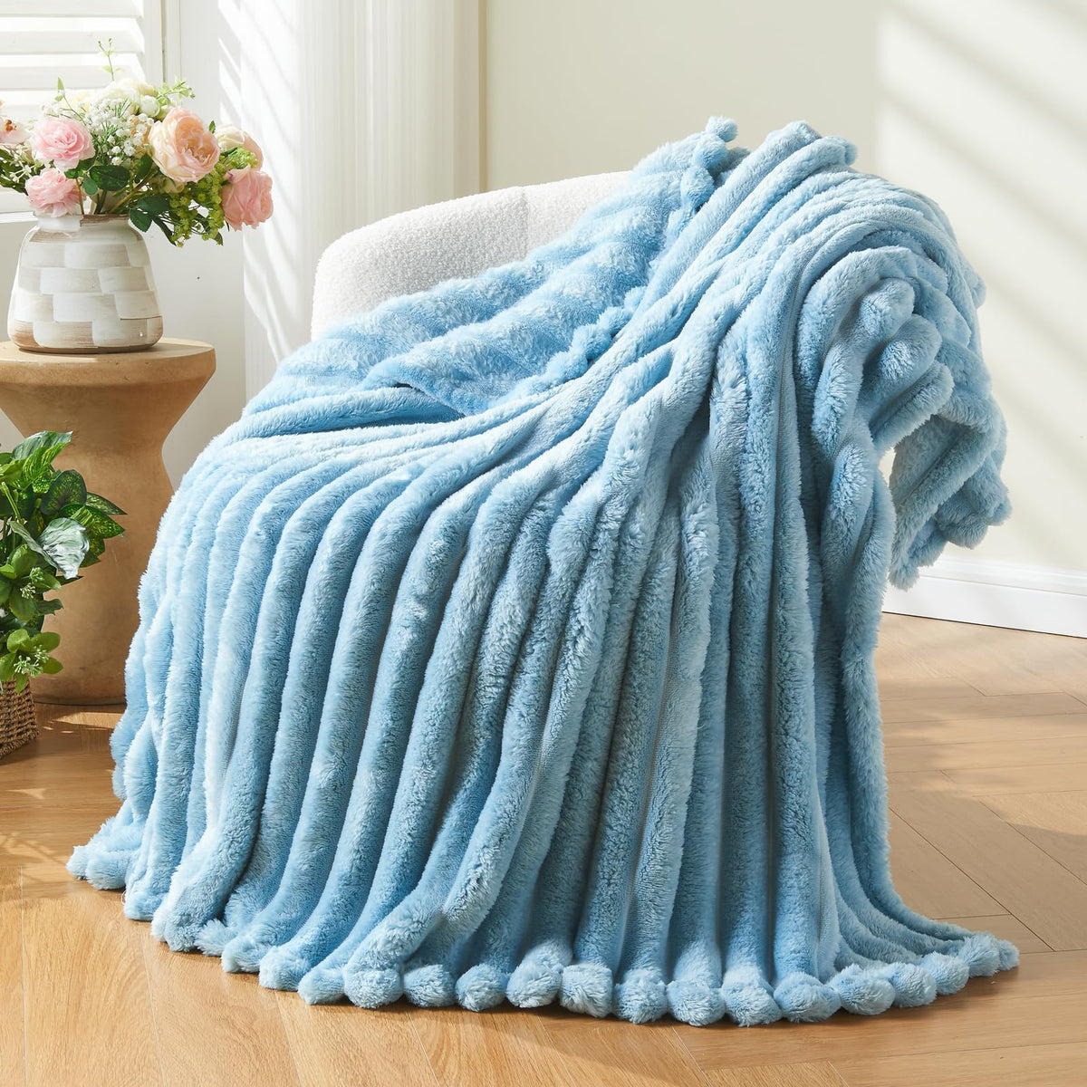 NEWCOSPLAY Fleece Ribbed Cozy Throw Blanket for Couch, Pink, 50"x60"