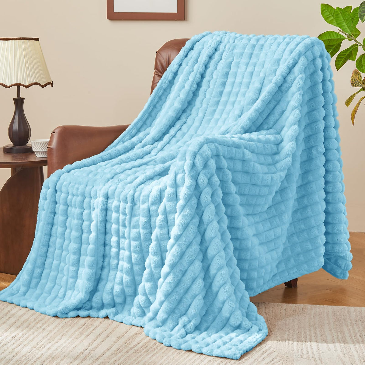 BEDELITE Buffalo Plaid Flannel Fleece Throw Blanket for Couch