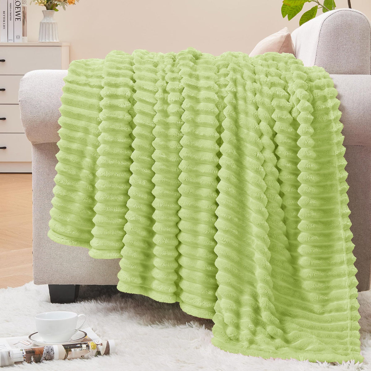 BEDELITE 3D Ribbed Jacquard Pink Fleece Throw Blanket for Couch, 50x60 Inch