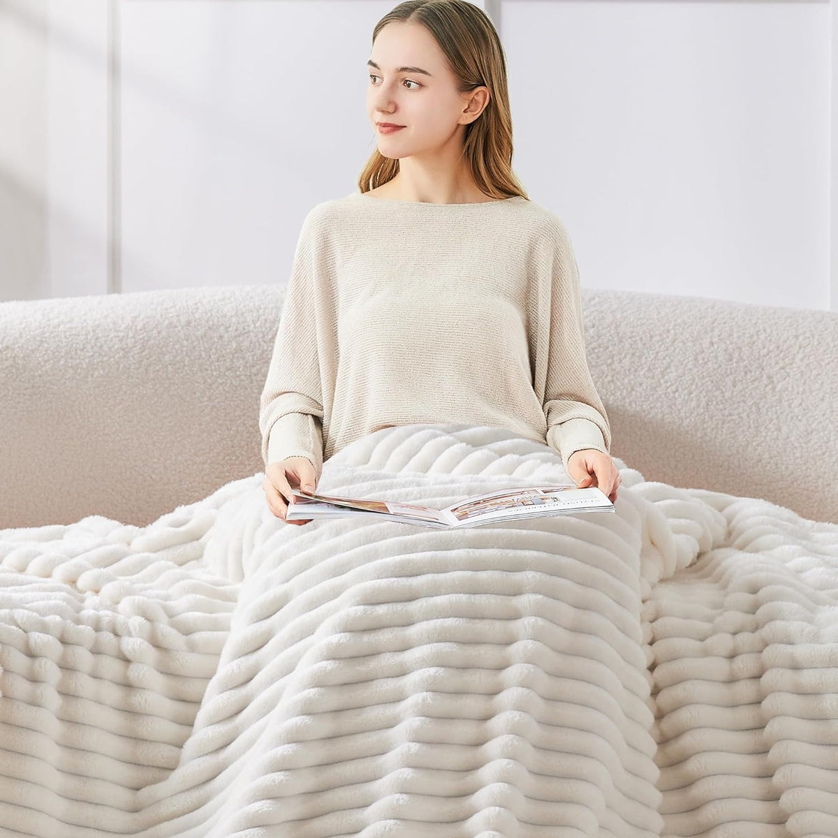 BEDELITE Ribbed Fleece Throw Blanket for Couch, Cream, 50"x60"