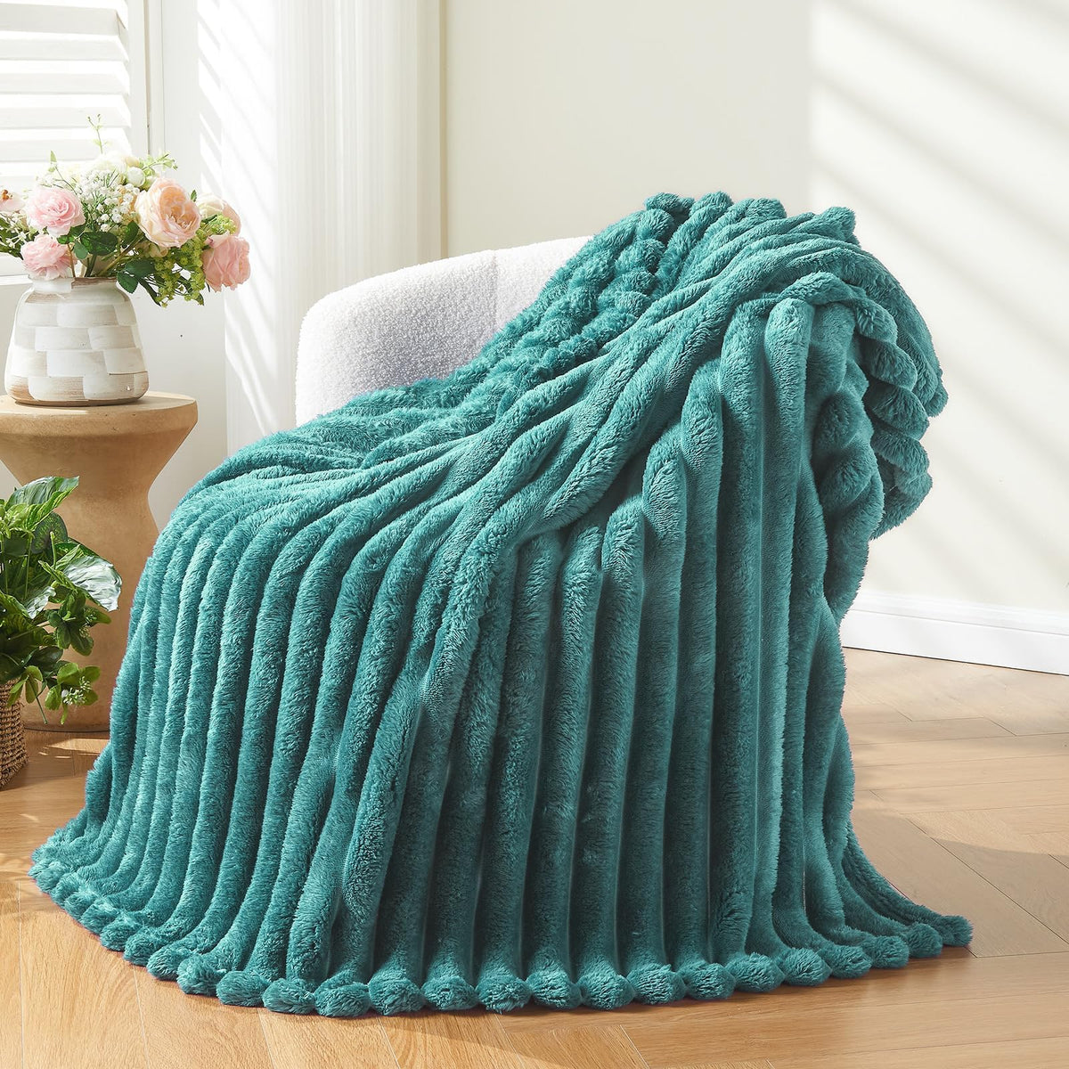 NEWCOSPLAY Fleece Ribbed Cozy Throw Blanket for Couch, Pink, 50"x60"