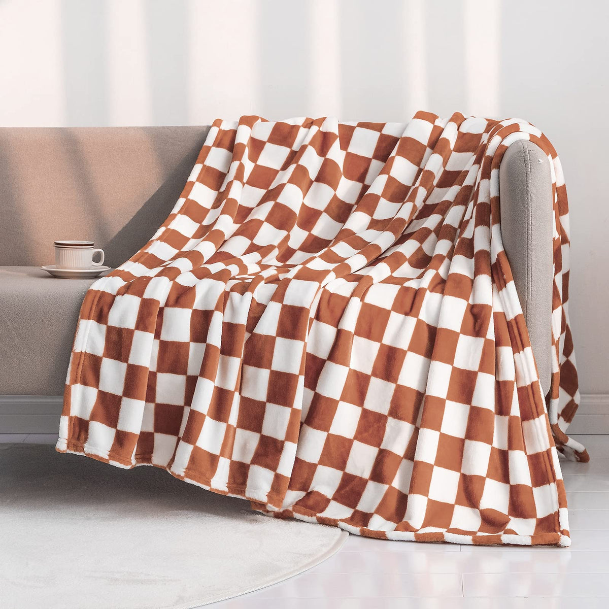 LOMAO Throw Blankets Flannel Blanket with Checkerboard Grid Pattern Soft Throw Blanket for Couch, Bed, Sofa Luxurious Warm and Cozy for All Seasons (Black, 50"x60")