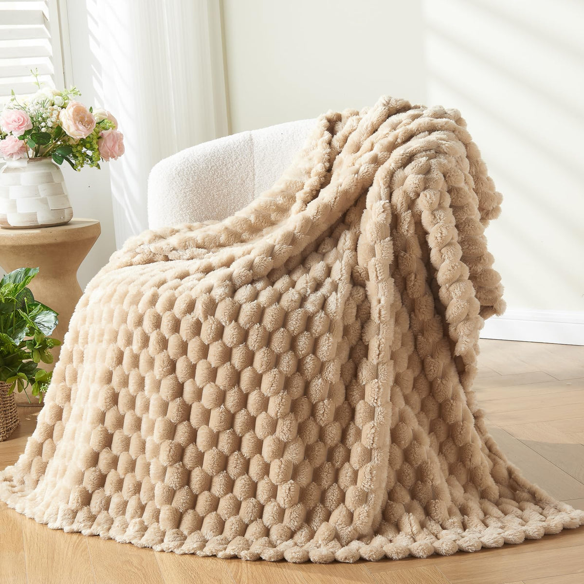 NEWCOSPLAY Fleece Ribbed Cozy Throw Blanket for Couch, Pink, 50"x60"