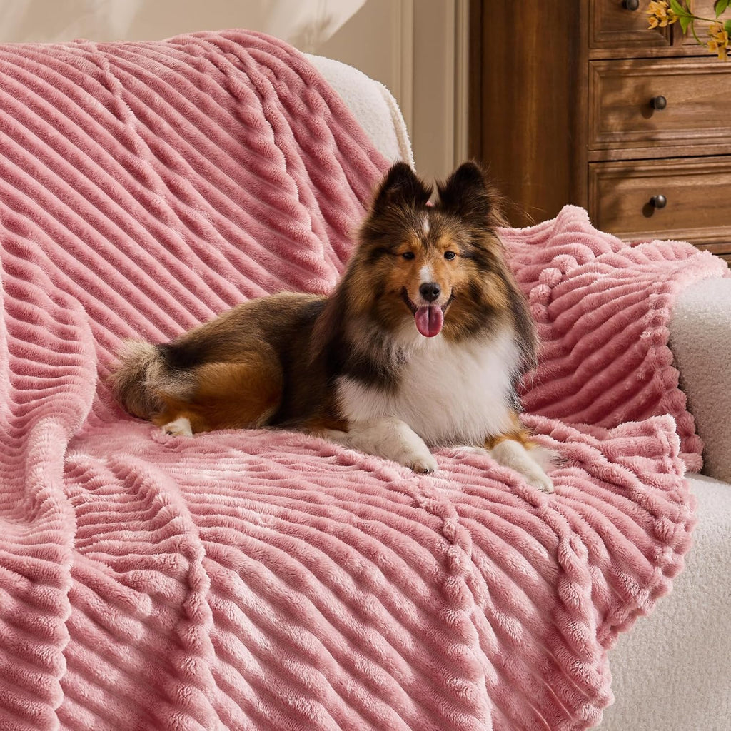 BEDELITE 3D Ribbed Jacquard Pink Fleece Throw Blanket for Couch, 50x60 Inch
