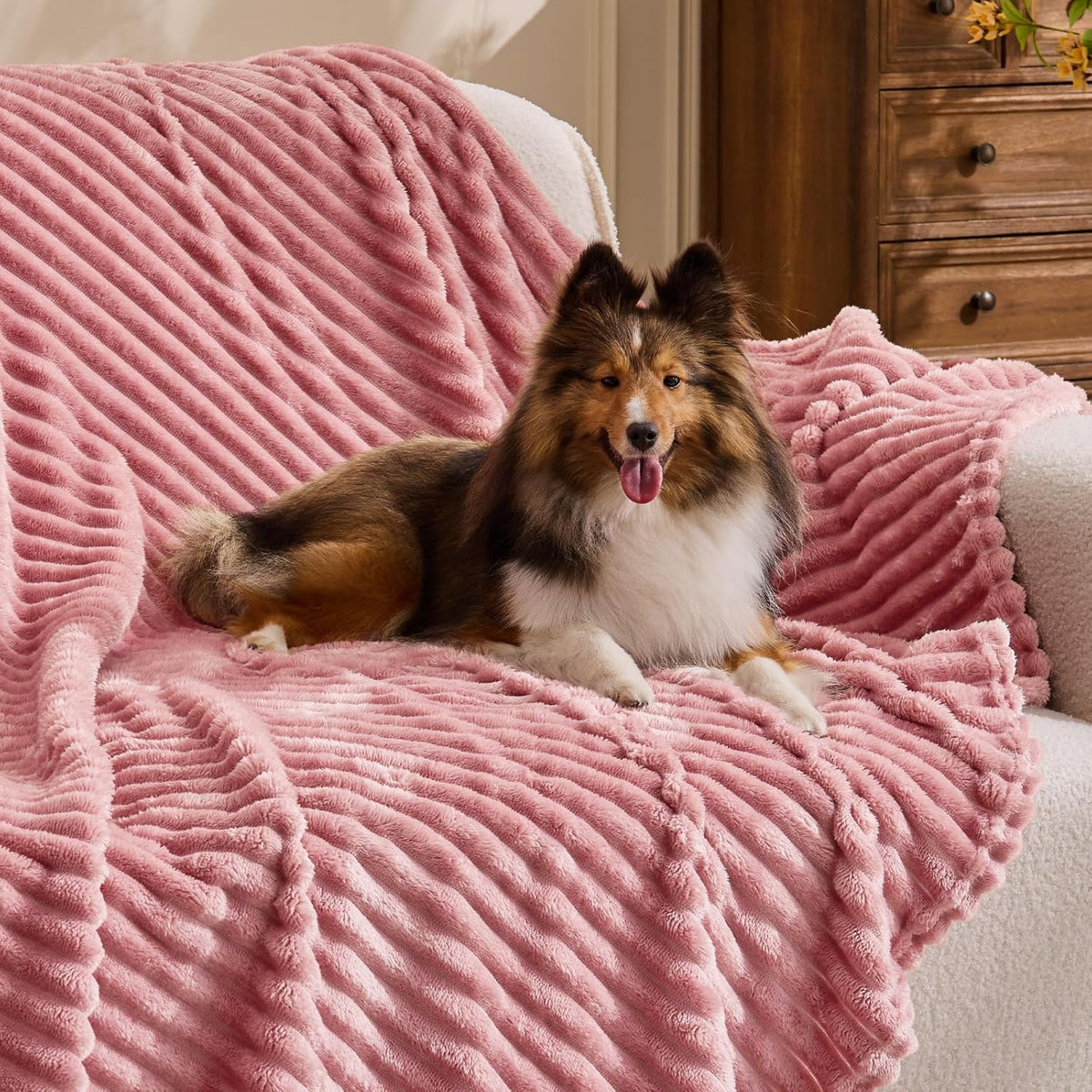 BEDELITE 3D Ribbed Jacquard Pink Fleece Throw Blanket for Couch, 50x60 Inch