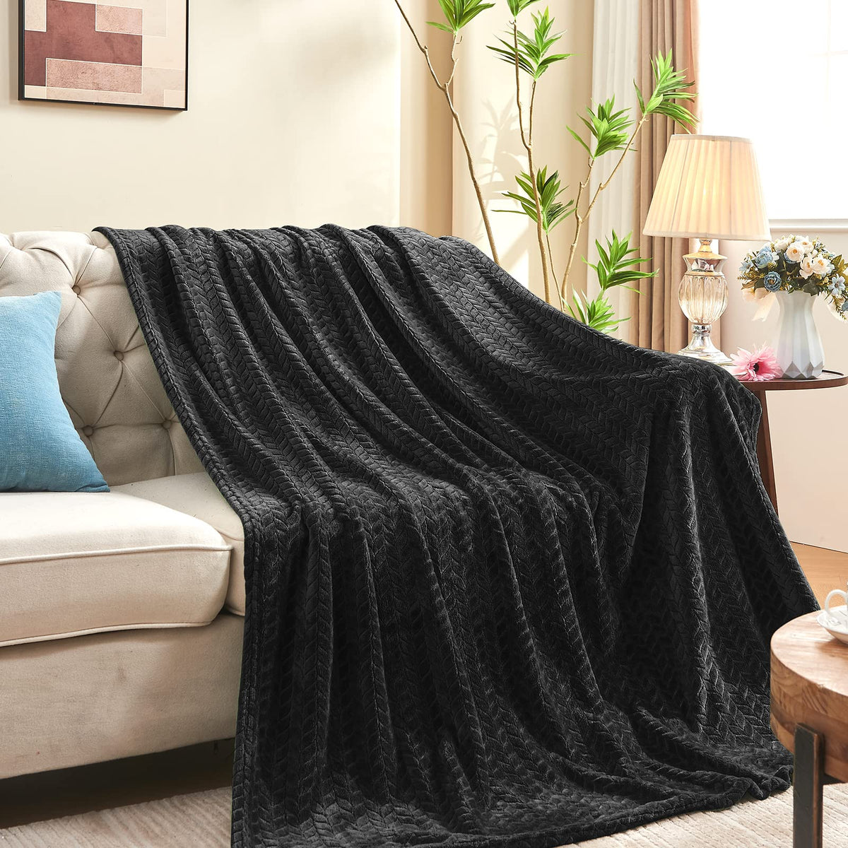 Inhand Fleece Throw Blanket, Super Soft Flannel Cozy for Adults, Washable Lightweight for Couch, Sofa, Bed, Office, Warm Plush for All Season, Green, 50"×60"