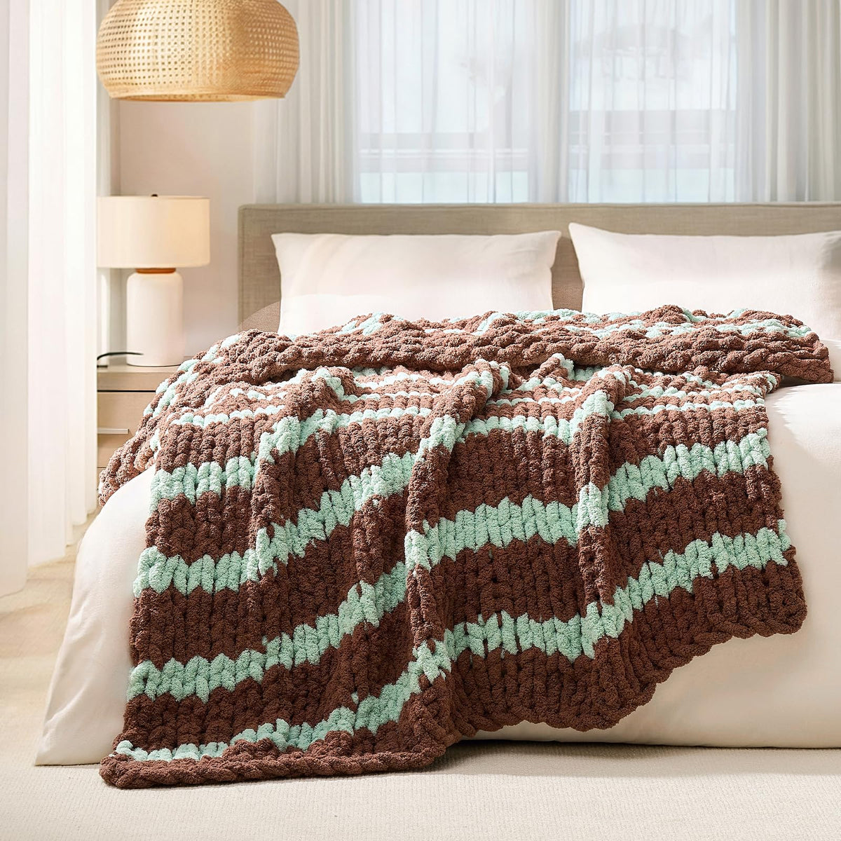 L'AGRATY Chunky Knit Throw Blanket for Couch, 50'' x 60'' Knit Throw, Ivory