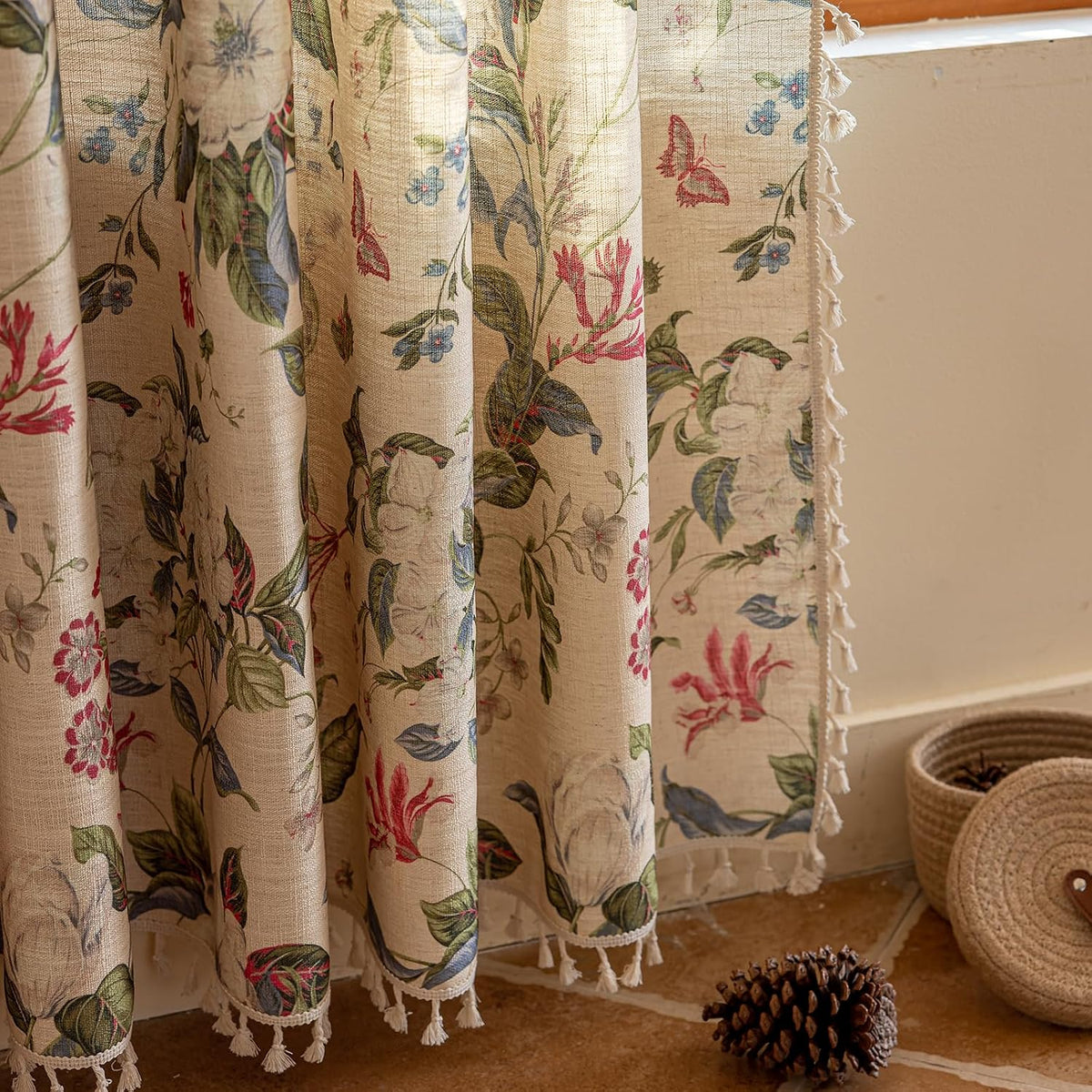ENJOYBRIDAL Floral Curtains 84 Inch Long Living Room Boho Drapes Bedroom 2 Panels Semi Sheer Floor Length Window Curtain Panels Vintage Rod Pocket Tassel Farmhouse Nursery Window Treatments
