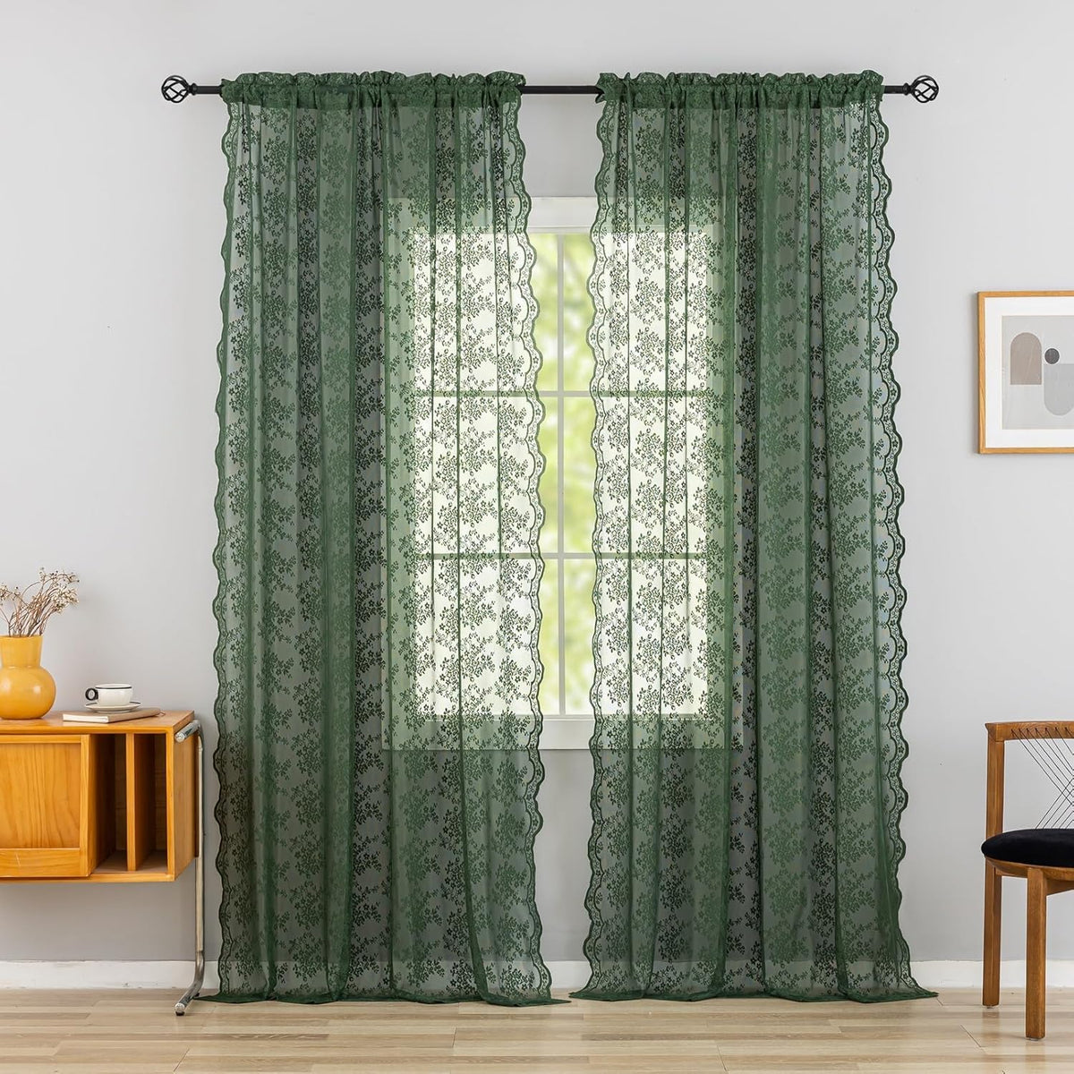 YJ YANJUN Vintage Lace Curtains 84 Inches Long-Victorian Floral Pattern Ivory Sheer Curtain Panels for Living Room Bedroom French Door, Light Filtering Drapes, 2 Panels 52W x 84L Cream