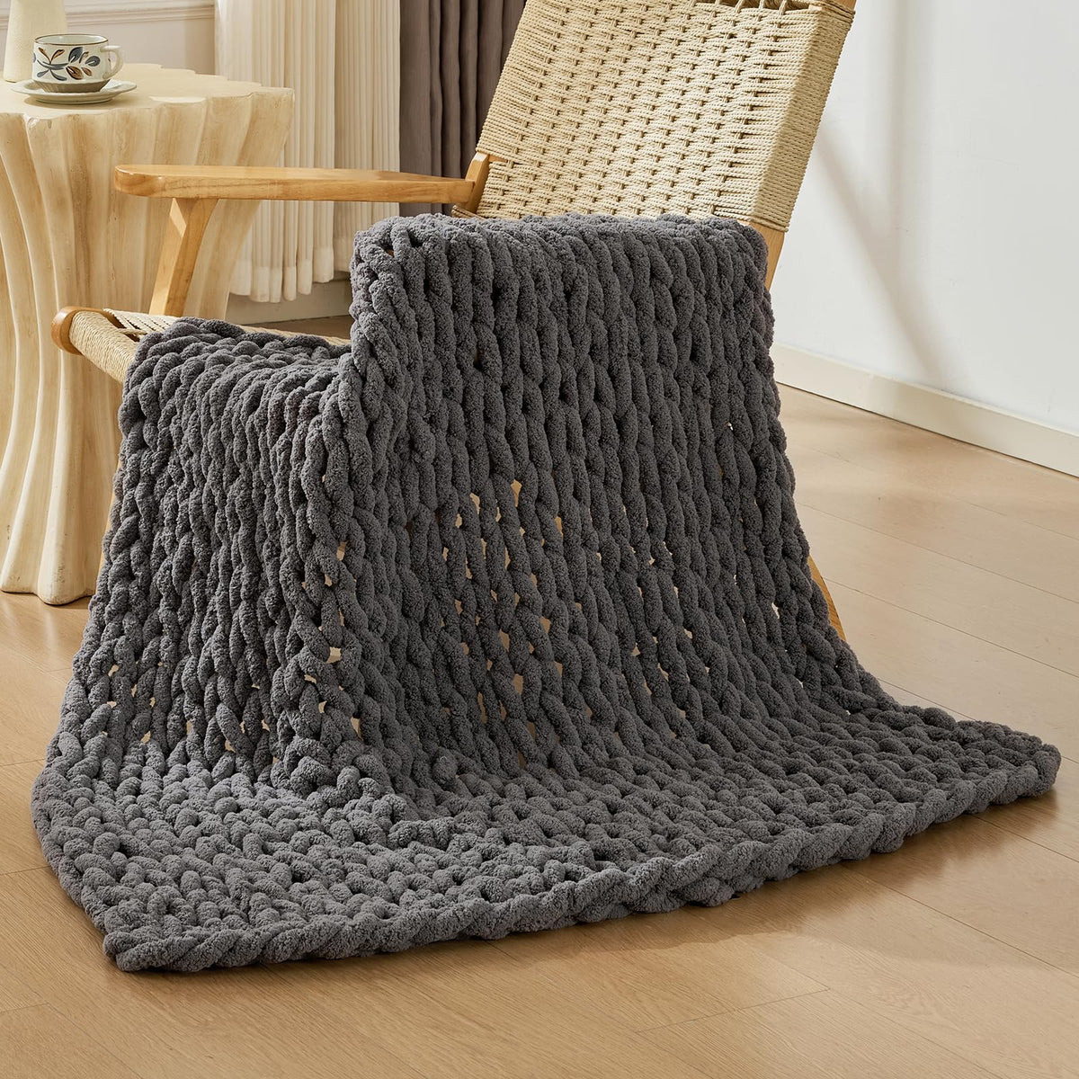 Bigacogo Chunky Knit Throw Blanket for Couch, 40x60 inches, Beige