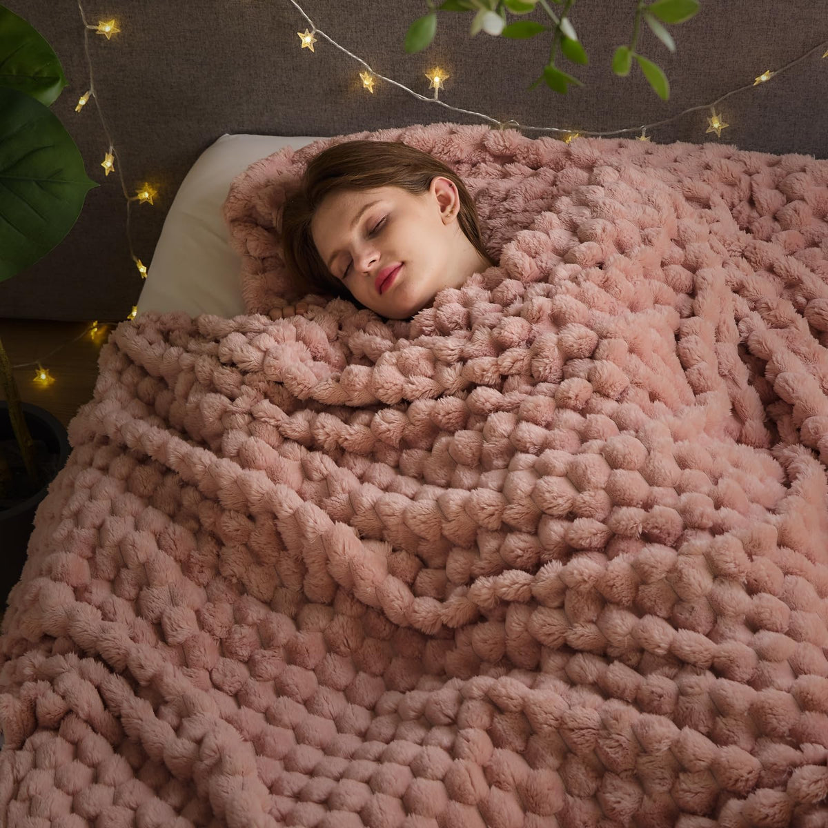 NEWCOSPLAY Fleece Ribbed Cozy Throw Blanket for Couch, Pink, 50"x60"