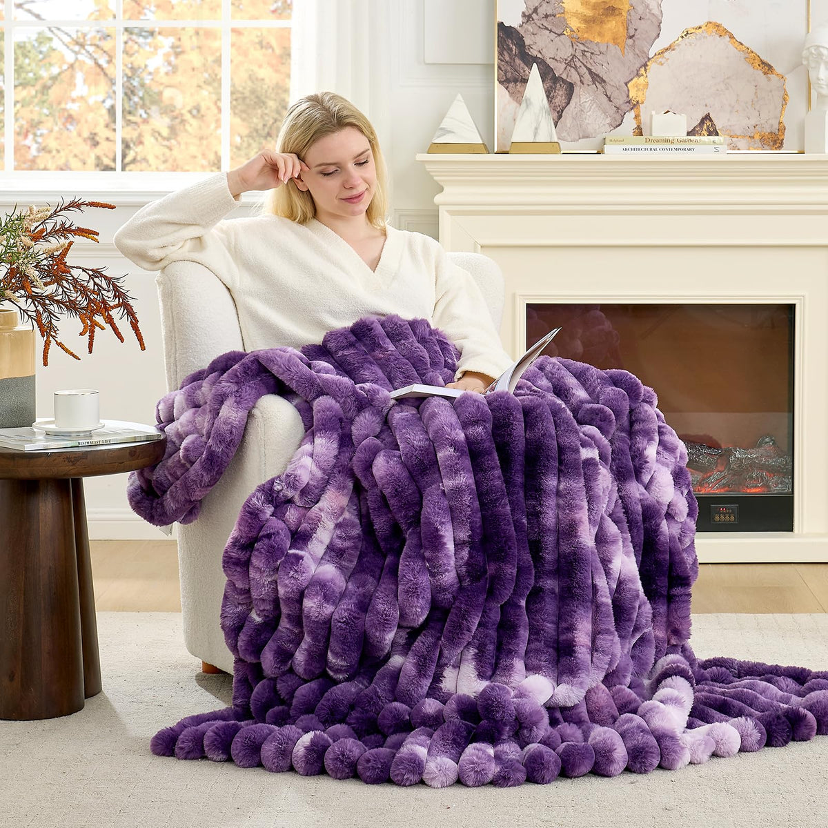 Cozy Bliss Faux Fur Throw Blanket for Couch, Cozy Warm Plush Striped Blanket for Sofa Bedroom Living Room, 50 * 60 Inches Black